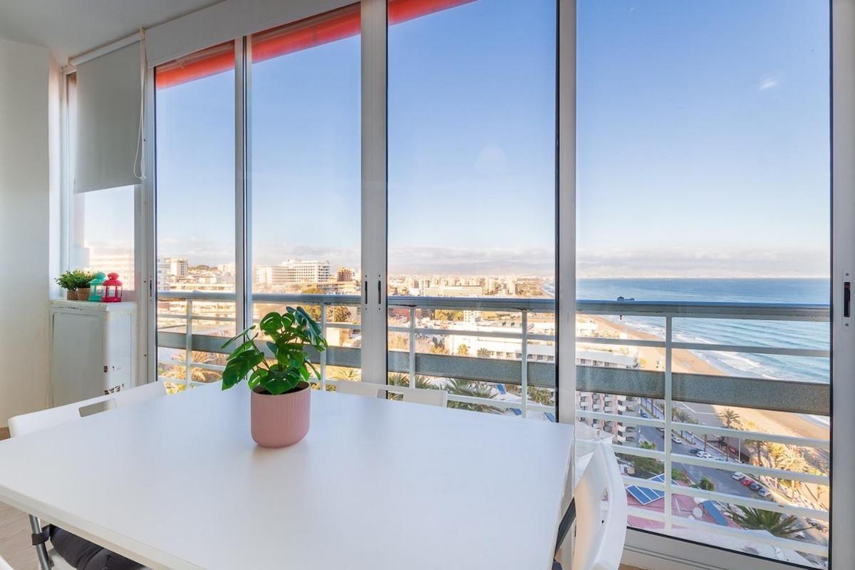 ¡Magnificas Vistas Al Mar! Piscina Y Wifi Gratis Apartment Torremolinos Exterior photo